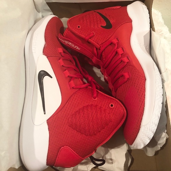 Nike Hyperdunks - Picture 3 of 6